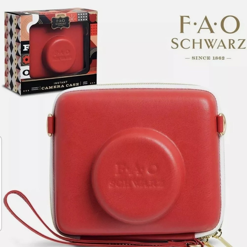 FAO Schwarz Instant Camera Case RED New in Box Zipper Case Wrist Strap